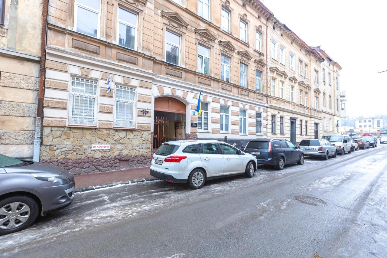 Vodna White Apartment Львов Экстерьер фото