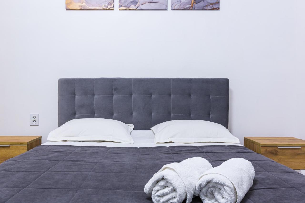 Vodna White Apartment Львов Экстерьер фото