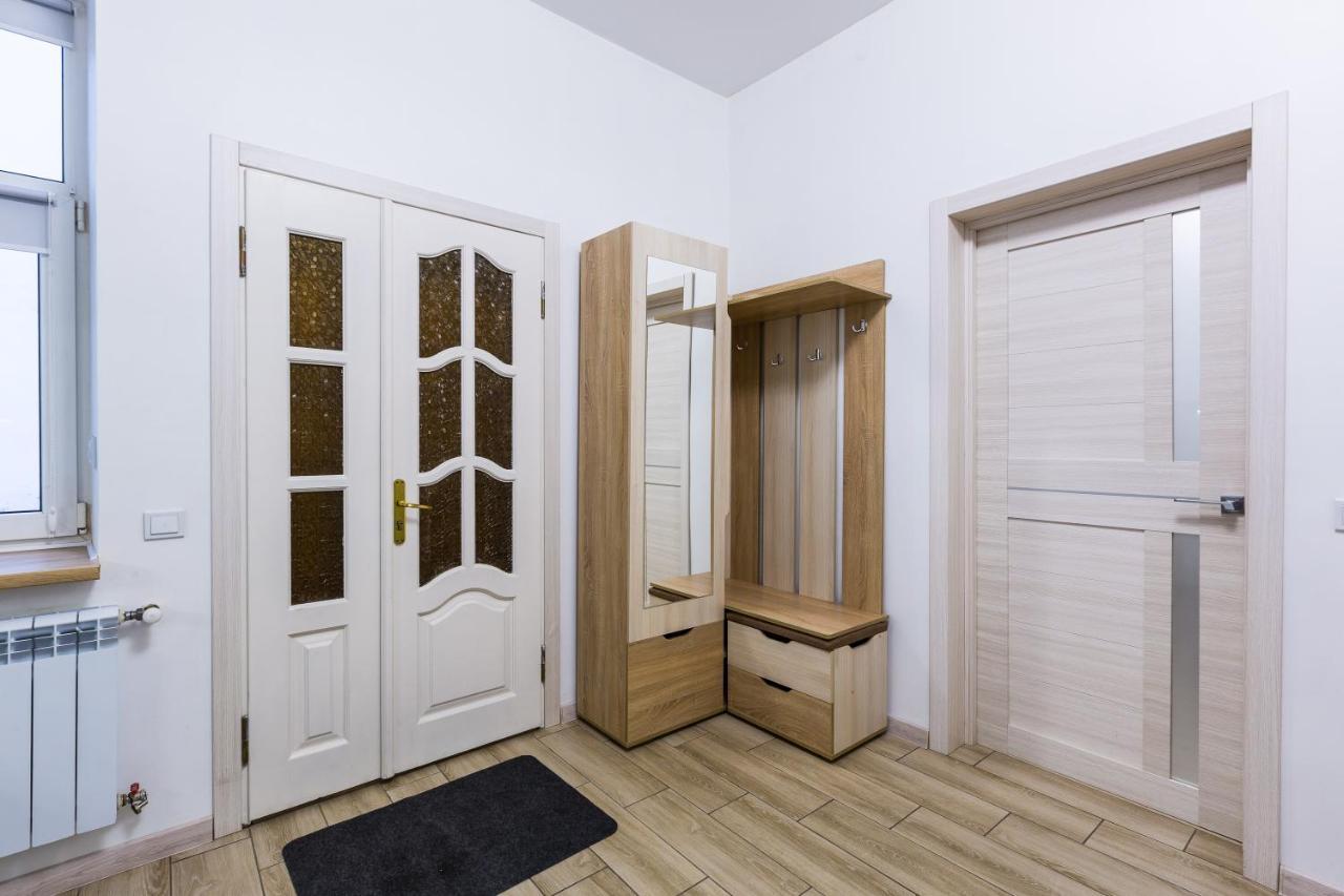 Vodna White Apartment Львов Экстерьер фото